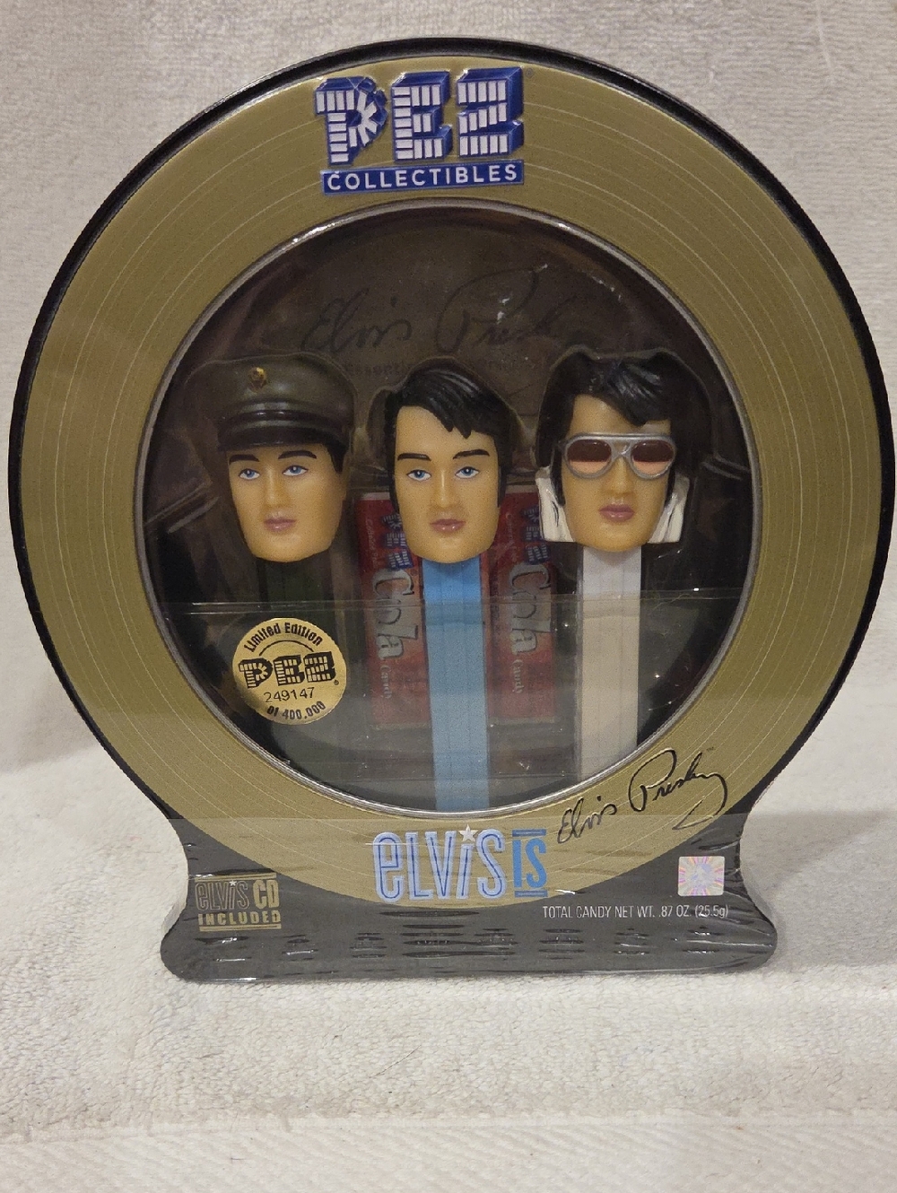 ELVIS PEZ DISPENSER SET IN TIN